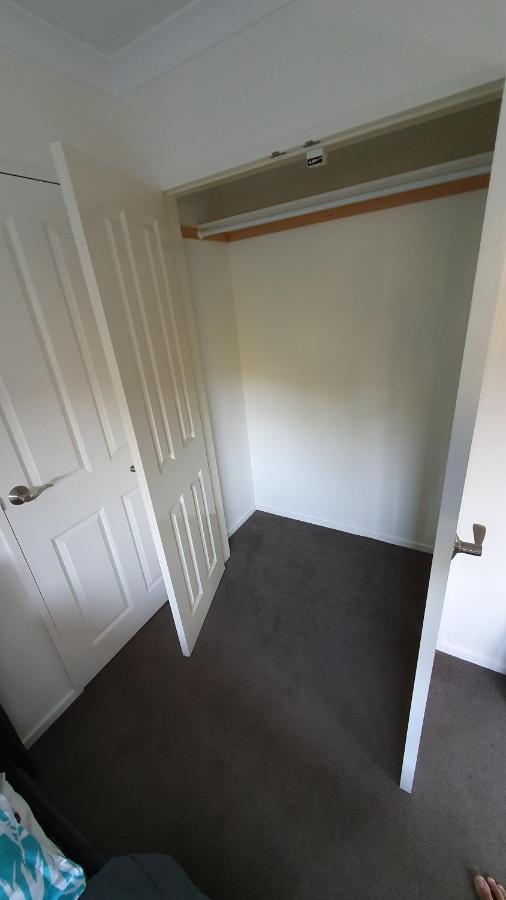 Stay In Valley Lower Hutt Extérieur photo