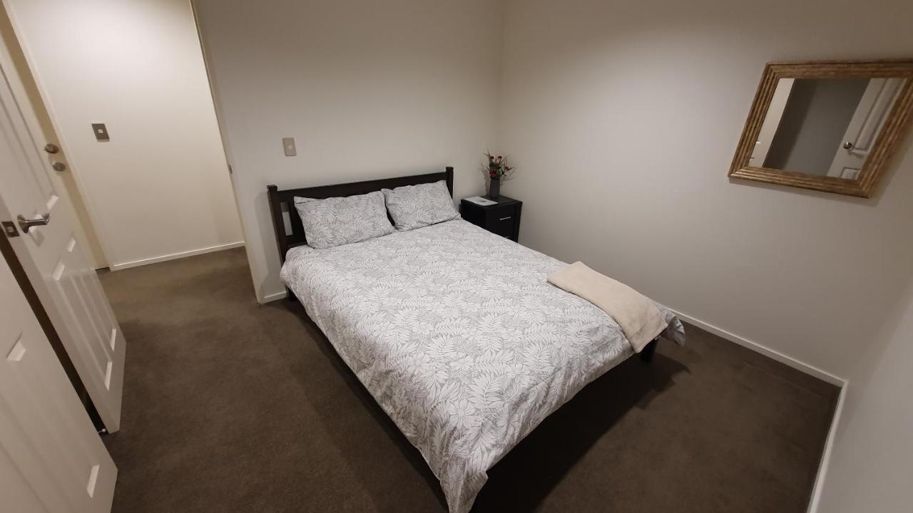 Stay In Valley Lower Hutt Extérieur photo