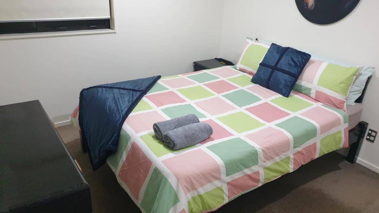 Stay In Valley Lower Hutt Extérieur photo