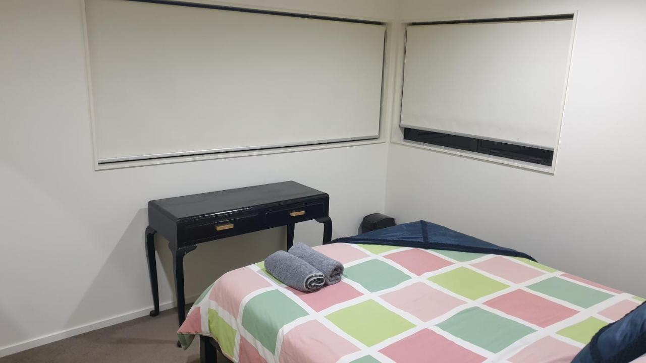 Stay In Valley Lower Hutt Extérieur photo